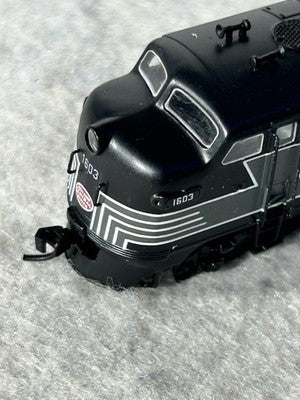 Nice Intermountain New York Central RR  Lightning FT-A/B Both Powered Loco Set N