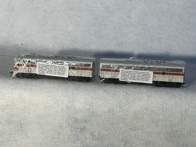 Nice Athearn Genesis Burlington Route F-3A/B Engine Set DCC READY HO Both Pwrd.