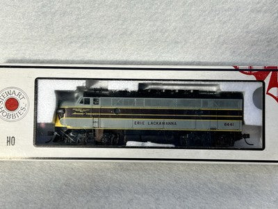 Nice  Stewart Erie Lackawanna RR F-7 A-B-B-A Phase 1 Set (A’s Pow./B’s Unp.) HO