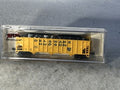 Nice ATLAS Delaware & Hudson RR 3-Bay 90 Ton Hopper Car With Load N Gauge