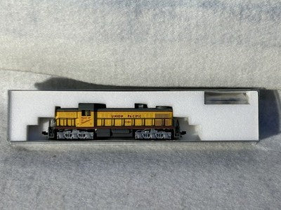 Nice KATO Union Pacific RR RSC-2 Loco N Gauge