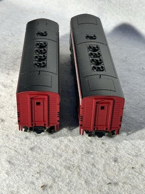 Striking Stewart/KATO Lehigh Valley RR F-7A/B Phase I Set A Pwrd./B Unpwrd. HO