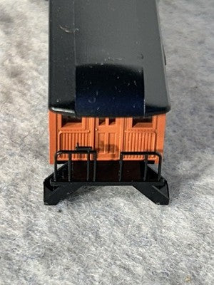 Old Time Roundhouse RR  Passenger Car Set N Gauge