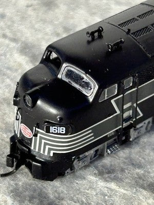 Sharp Intermountain NY Central RR F-3A Lightning Scheme DCC Ready N Gauge Loco