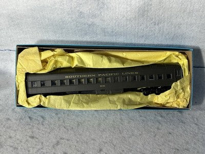 Nice Athearn Southern Pacific RR 6 Car Passenger Set HO