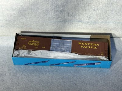 Beautiful Athearn 86’ Hi Cube Various Roads HO (PRICE/CAR-SPECIFY CHOICE)