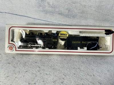 Cool Bachman Union Pacific RR Prairie 2-6-2 Lighted/Smoke HO Steam Engine