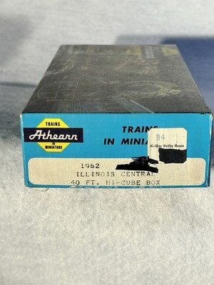 Sharp Athearn Blue Box Illinois Central RR 40’High Cube Box/Metal Wheels/KD’s HO