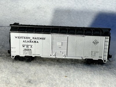 Cool  Athearn Blue Box Western Railway Of Alabama 40’ Box Car/KD’s(No Box)