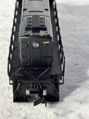Stately  Atlas/KATO Pennsylvania RR  Alco S-2 Switcher Locomotive HO