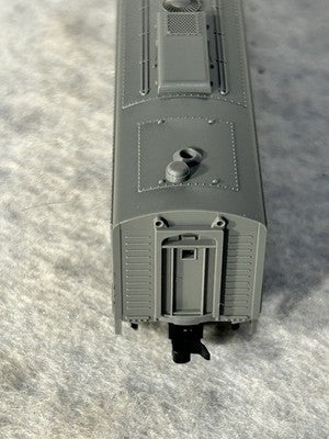 Nice  KATO Undecorated E-8/9 A Diesel Engine N GAUGE