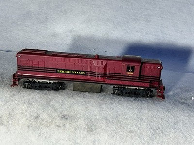 Cool Stewart Lehigh Valley RR Baldwin AS 616 Diesel Loco HO