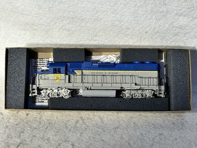 Cool Athearn D & H RR GP-38-2 Loco HO
