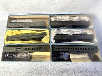 Nice Athearn Southern Pacific RR 6 Car Passenger Set HO