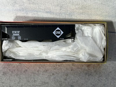 Nice Roundhouse Erie RR 90 Ton  Hopper Car HO Kits