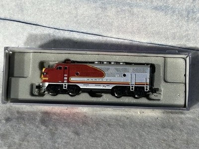 Sharp Intermountain Santa Fe RR F-3A War Bonnet DCC Ready N Gauge Loco