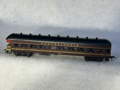 Nice Concor PENNSY RR 67’ - 5 Car Passenger Set/Interiors HO (Incorrect Boxes)