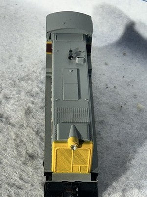 Nice Athearn Blue Box Erie Lackawanna RR Baldwin S-12 Loco HO (Ex One Side Rail)