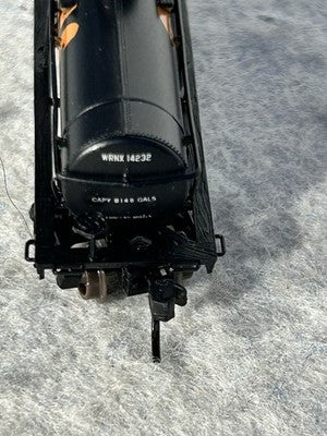 Beautiful Intermountain 8,000 Gallon Gulf Tank Car N Gauge