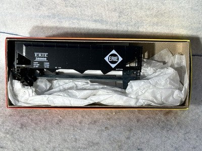 Nice Roundhouse Erie RR 90 Ton  Hopper Car HO Kits