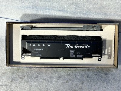 Nice Roundhouse D & RG RR 90 Ton Ballast Hopper Car/Loads HO 3-Car Set Kits