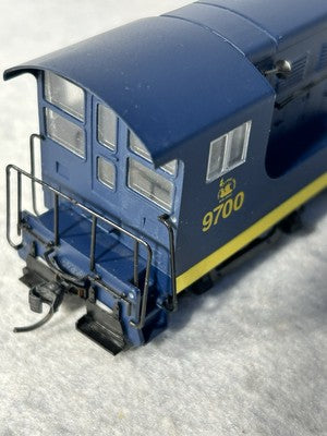 Sharp Walthers HR-10-44 Central Of New Jersey RR HO Switcher ( Incorrect Box)