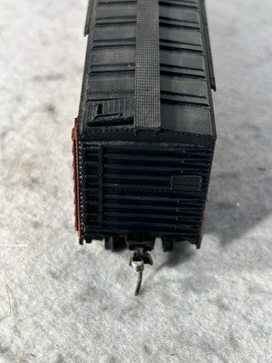 Nice Athearn Santa Fe RR 50’ Double Door Box Car HO Metal Wheels, KD’s (Ex Box)
