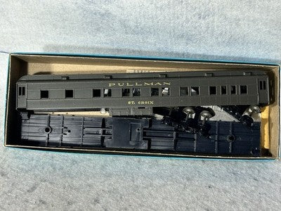 Nice Athearn Erie Lackawanna RR 5 Car Passenger Set HO