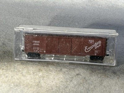 Beautiful Intermountain CB & Q  RR 50’ Box Car  N Gauge