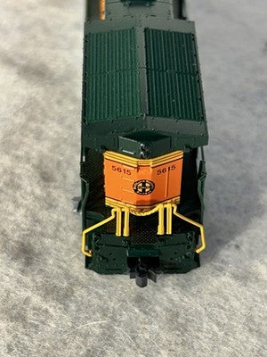 Powerful KATO Burlington Northern Santa Fe RR AC4400CW Diesel Engine N GAUGE