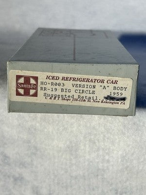 Nice C & BT Shops Santa Fe RR 40’ Reefer Car  Kits HO