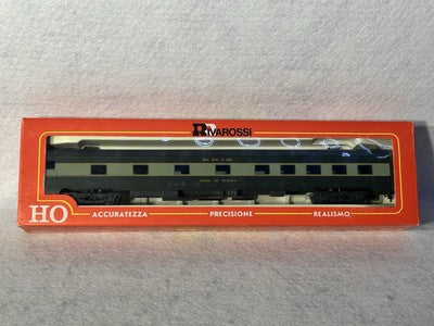 Classic Rivarossi Erie RR E-8 2 engine/6 Car Passenger (Set Pow./Dum.) HO