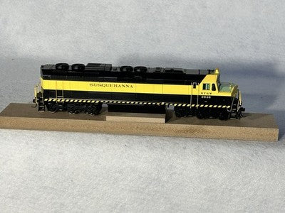 Gorgeous Athearn F-45 Freight NYS & W RR￼Diesel Locomotive HO Sound/DCC Ready