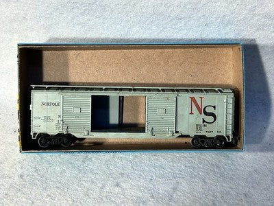 Beautiful Athearn 40’/50’ Box Cars Var. Roads HO (PRICE/CAR-SPECIFY CHOICE)