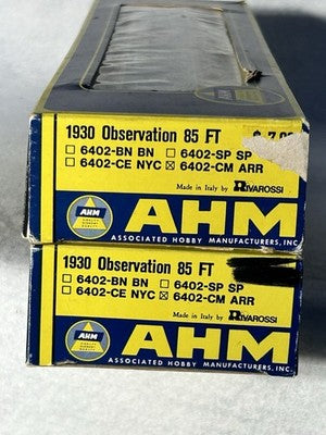 Beautiful Rivarossi NYC/StL RR 2-8-4 Berkshire Locomotive/ 2 Passenger Car Set
