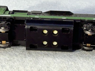 Nice Athearn Burlington Northern RR GP-38-2 Diesel Engine HO