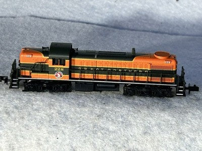 Colorful Atlas Classic Great Northern RR Alco RS-3 Loco N Gauge