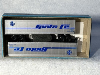 Cool Athearn Trailer Train HO 20 Cars + Trailers With End Of Train Light