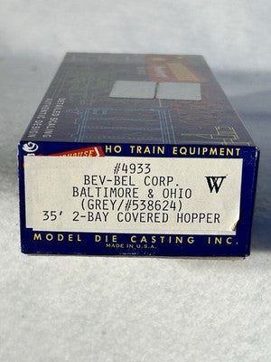 Roundhouse  CSX RR 2-Bay Covered Hopper Cars HO(Price/Car; SPECIFY COICE)