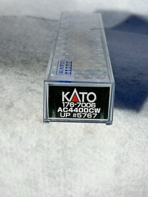 Powerful KATO Union Pacific RR AC4400CW Diesel Engine N GAUGE