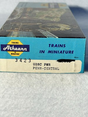 Rare  Athearn U-28C Penn Central Railroad Diesel HO