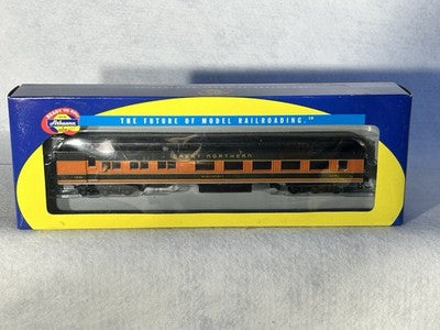 Handsome Athearn Great Northern RR 7-Car Passenger Set HO