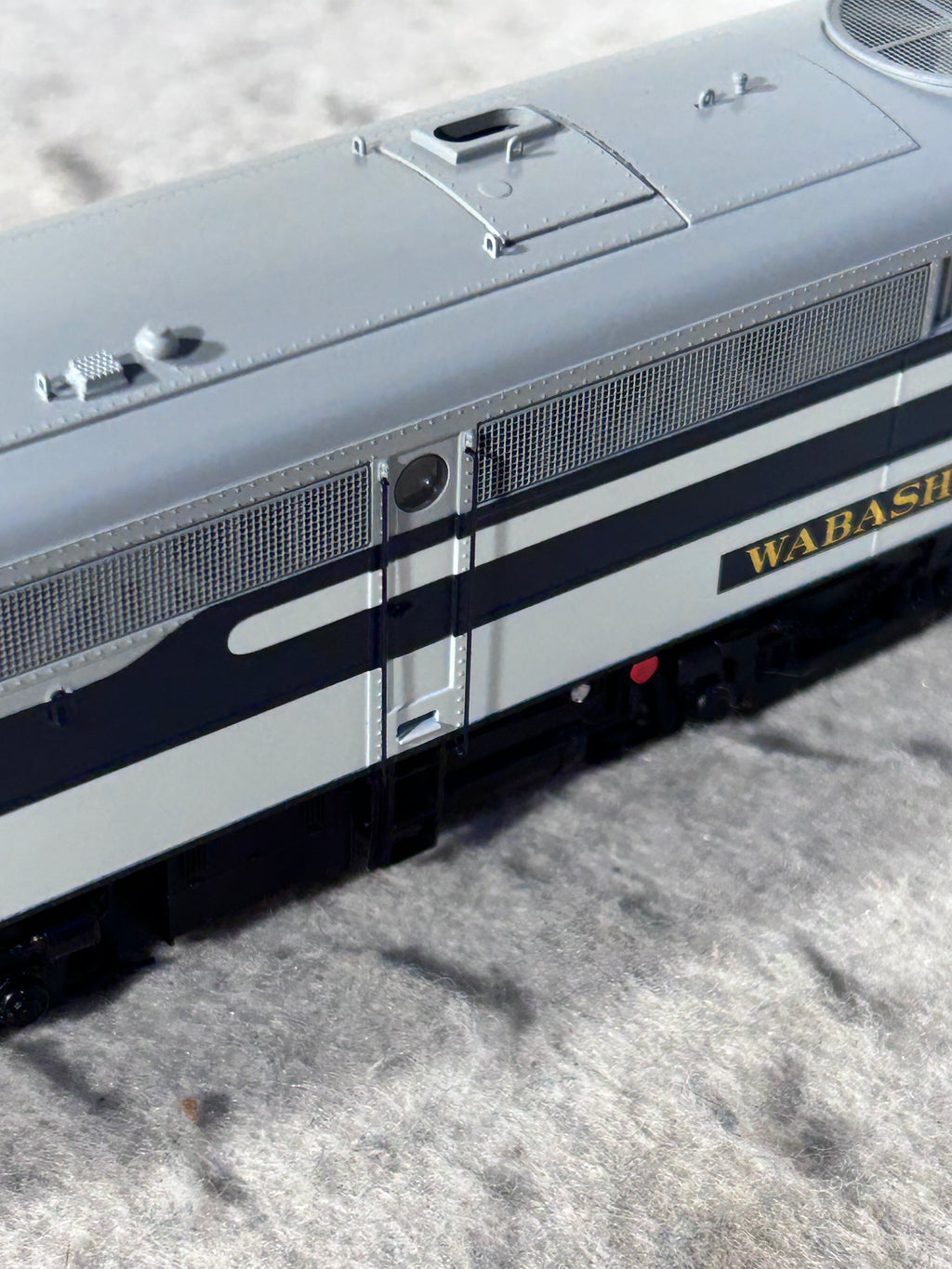 Beautiful Rapido Wabash railroad F3 – A #1204 Locomotive DCC/Sound