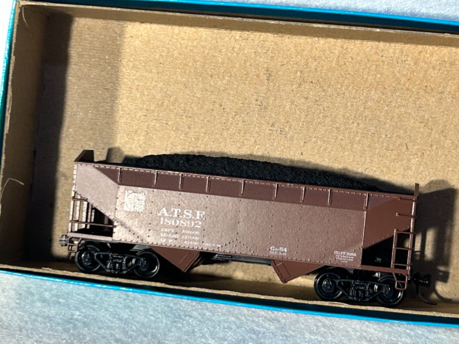 Cool Athearn Hoppers/Loads/K-Dee Couplers Mixed Roads HO