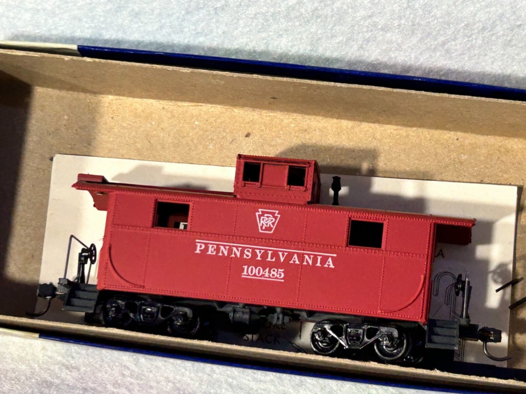 Nice Athearn/Roundhouse Caboose Selection HO (Price Is For Single Caboose) Lot 1
