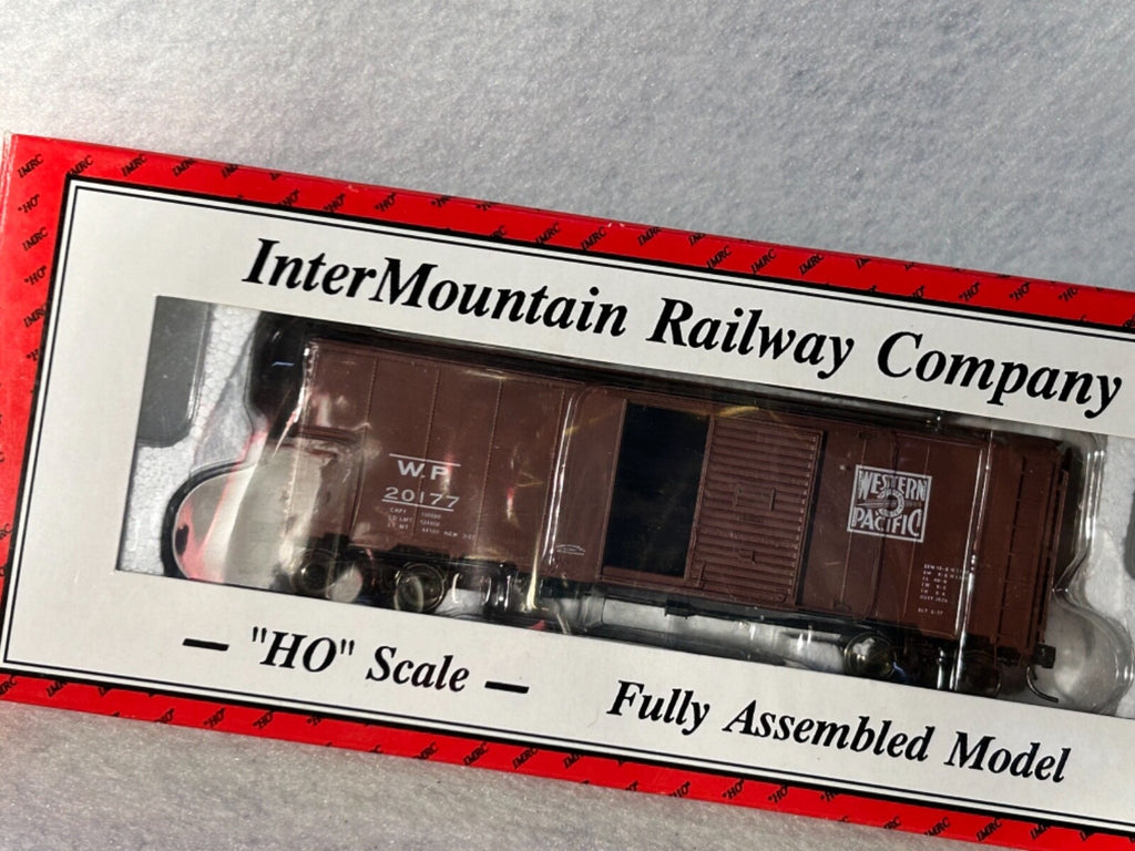 Intermountain 40’ Box/Reefer Cars HO (SPECIFY WHICH YOU WANT WHEN ORDERING)