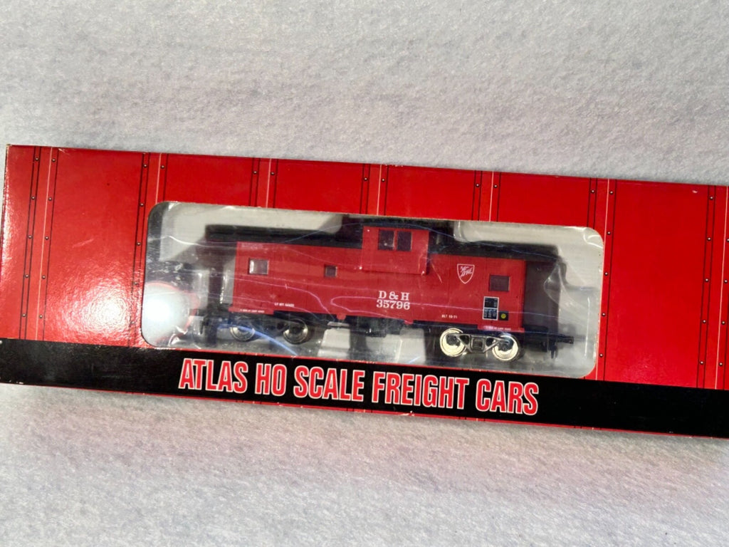 Beautiful Atlas Caboose Selection HO (Price Is For Single Caboose)