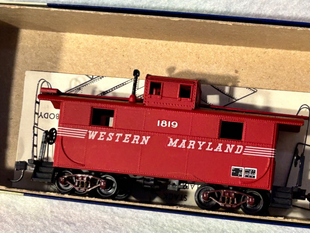 Nice Athearn/Roundhouse Caboose Selection HO (Price Is For Single Caboose) Lot 1