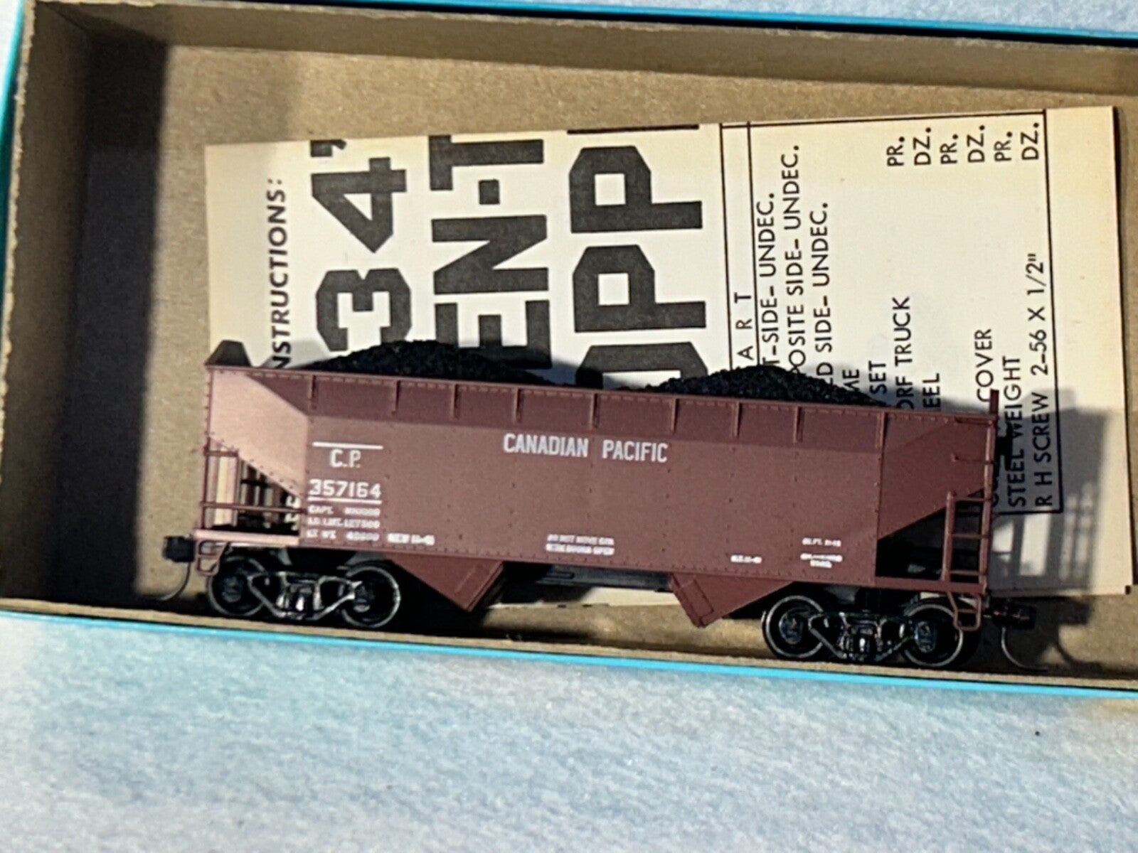 Cool Athearn Hoppers/Loads/K-Dee Couplers Mixed Roads HO