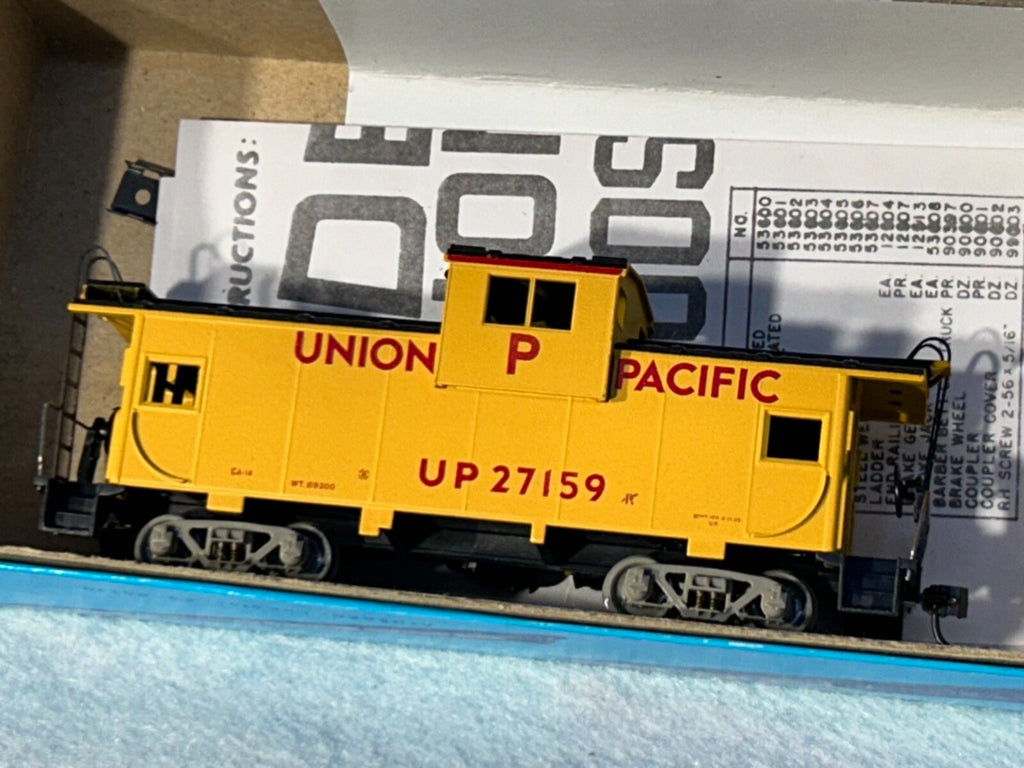 Nice Athearn/Roundhouse Caboose Selection HO (Price Is For Single Caboose) Lot 1